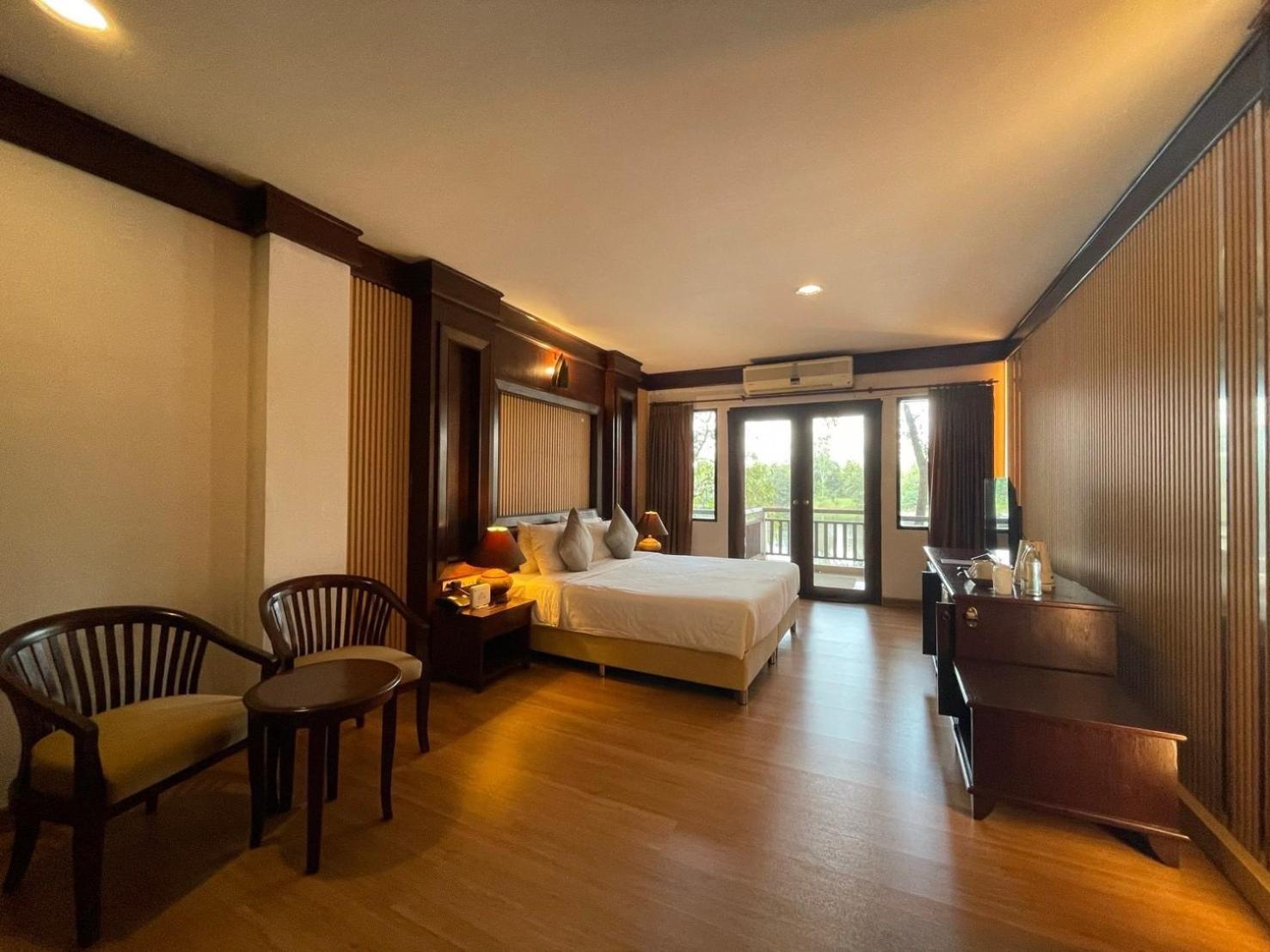 Gassan Legacy Golf Club Hotell Lamphun Eksteriør bilde