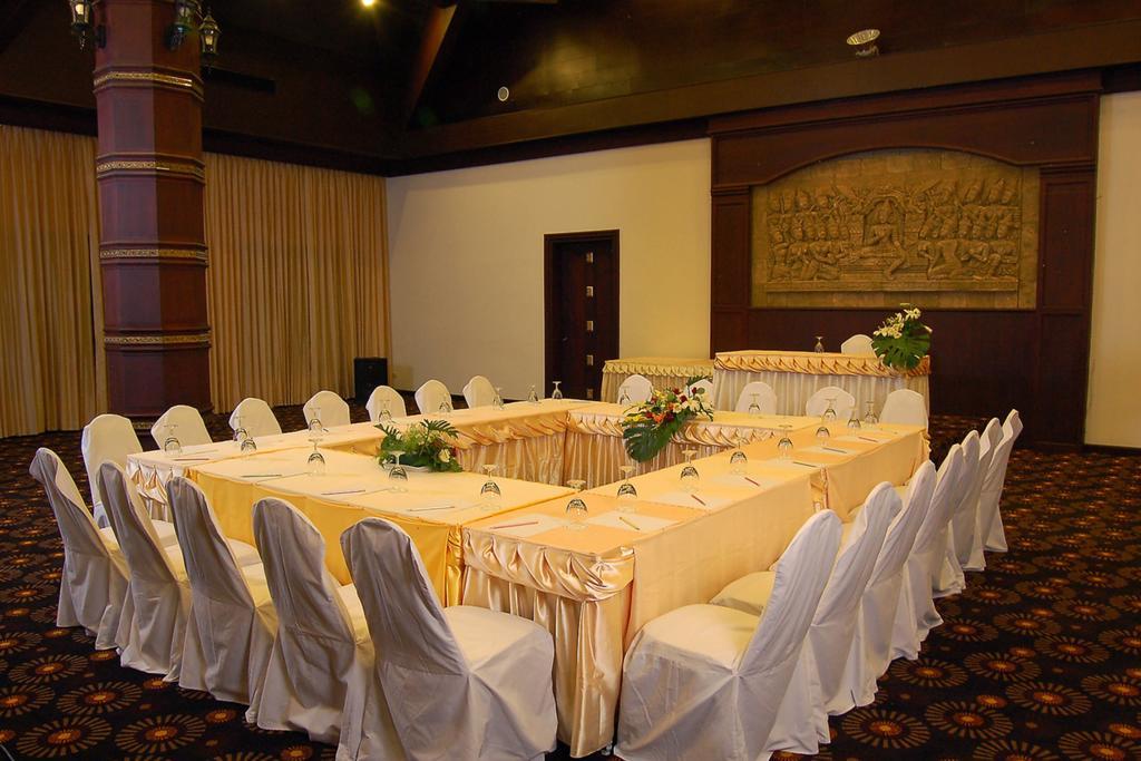 Gassan Legacy Golf Club Hotell Lamphun Eksteriør bilde