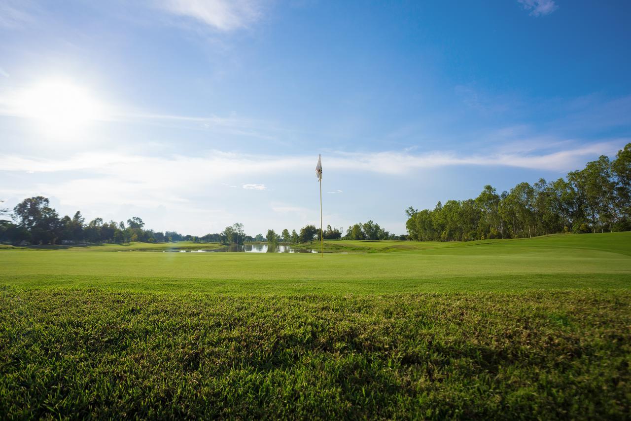 Gassan Legacy Golf Club Hotell Lamphun Eksteriør bilde